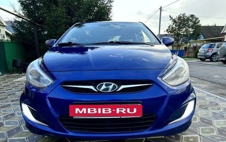 Hyundai Solaris II рестайлинг, 2012 год, 790 000 рублей, 3 фотография