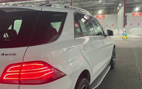 Mercedes-Benz GLE, 2015 год, 4 150 000 рублей, 3 фотография