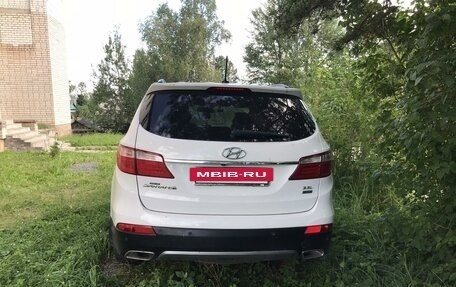 Hyundai Santa Fe III рестайлинг, 2014 год, 2 400 000 рублей, 3 фотография