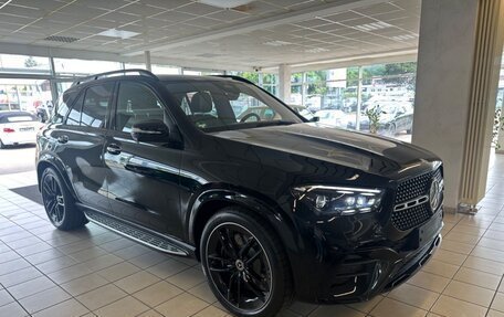 Mercedes-Benz GLE, 2024 год, 18 000 000 рублей, 3 фотография