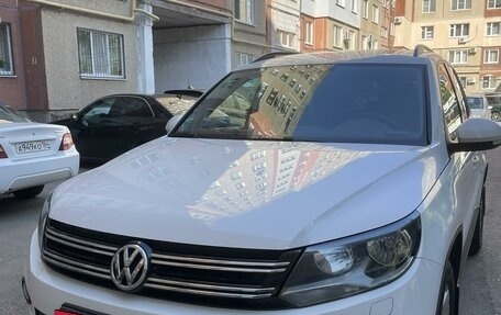 Volkswagen Tiguan I, 2013 год, 1 720 000 рублей, 2 фотография