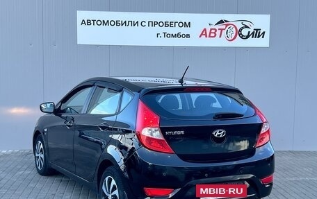 Hyundai Solaris II рестайлинг, 2011 год, 850 000 рублей, 5 фотография