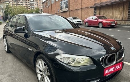 BMW 5 серия, 2012 год, 2 800 000 рублей, 3 фотография