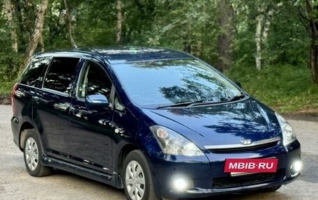 Toyota Wish II, 2003 год, 830 000 рублей, 6 фотография