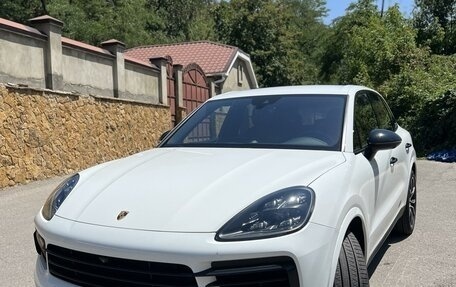 Porsche Cayenne III, 2018 год, 6 500 000 рублей, 2 фотография