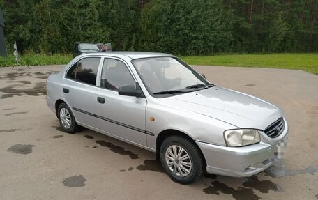 Hyundai Accent II, 2004 год, 330 000 рублей, 1 фотография