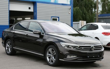 Volkswagen Passat B8 рестайлинг, 2020 год, 3 100 000 рублей, 3 фотография