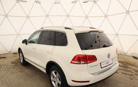 Volkswagen Touareg III, 2011 год, 2 100 000 рублей, 5 фотография