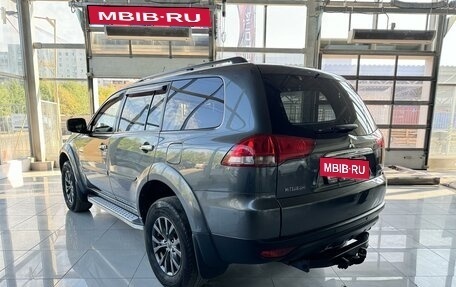 Mitsubishi Pajero Sport II рестайлинг, 2013 год, 1 990 000 рублей, 3 фотография