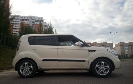 KIA Soul I рестайлинг, 2009 год, 750 000 рублей, 2 фотография