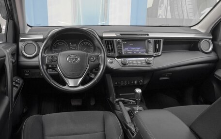 Toyota RAV4, 2019 год, 3 049 000 рублей, 5 фотография