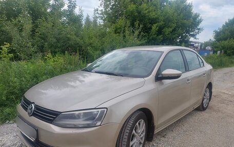 Volkswagen Jetta VI, 2012 год, 780 000 рублей, 2 фотография