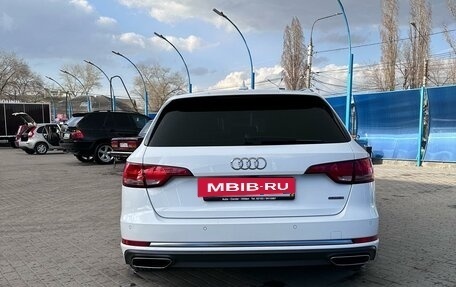 Audi A4, 2019 год, 2 950 000 рублей, 4 фотография