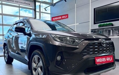 Toyota RAV4, 2020 год, 3 319 000 рублей, 3 фотография