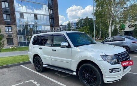 Mitsubishi Pajero IV, 2019 год, 3 840 000 рублей, 3 фотография