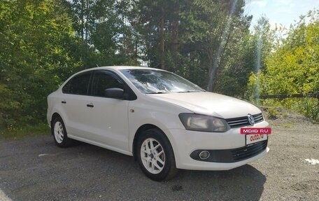 Volkswagen Polo VI (EU Market), 2013 год, 830 000 рублей, 3 фотография