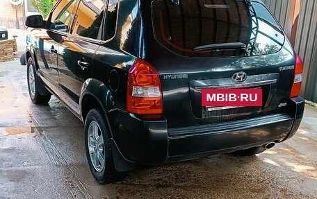 Hyundai Tucson III, 2008 год, 880 000 рублей, 2 фотография