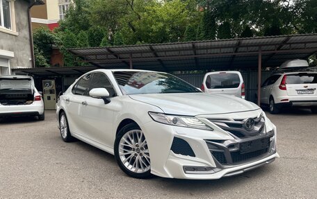 Toyota Camry, 2019 год, 4 500 000 рублей, 2 фотография