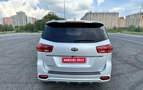 KIA Carnival III, 2018 год, 3 200 000 рублей, 3 фотография