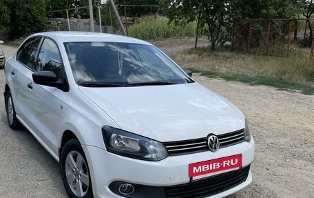 Volkswagen Polo VI (EU Market), 2011 год, 740 000 рублей, 1 фотография