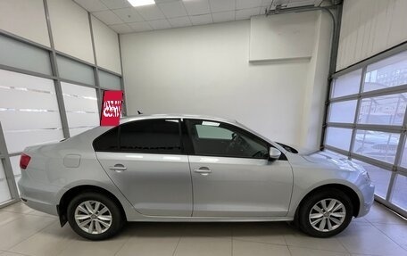 Volkswagen Jetta VI, 2013 год, 1 000 000 рублей, 4 фотография