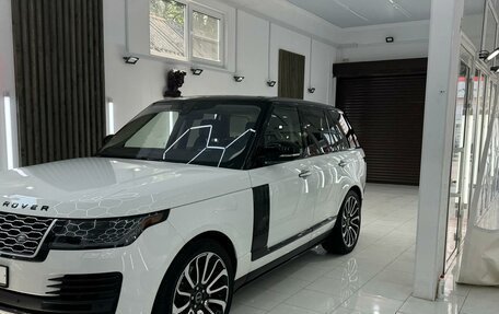 Land Rover Range Rover IV рестайлинг, 2017 год, 7 200 000 рублей, 2 фотография