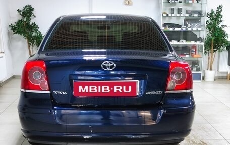 Toyota Avensis III рестайлинг, 2007 год, 810 000 рублей, 4 фотография