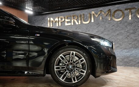 BMW 5 серия, 2024 год, 9 500 000 рублей, 4 фотография