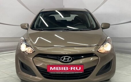 Hyundai i30 II рестайлинг, 2012 год, 1 220 000 рублей, 2 фотография