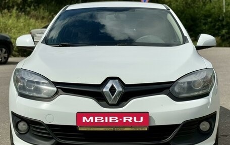 Renault Megane III, 2014 год, 900 000 рублей, 2 фотография