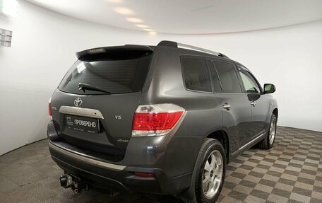 Toyota Highlander III, 2010 год, 2 110 000 рублей, 4 фотография