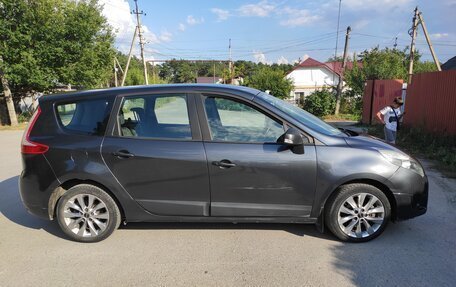 Renault Scenic III, 2009 год, 650 000 рублей, 3 фотография