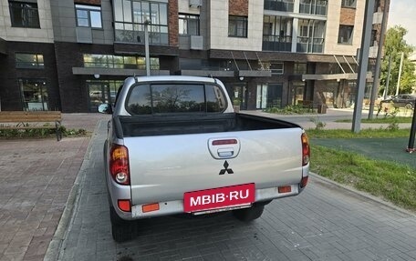 Mitsubishi L200 IV рестайлинг, 2008 год, 1 080 000 рублей, 6 фотография