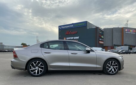 Volvo S60 III, 2019 год, 3 030 000 рублей, 4 фотография