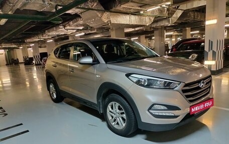 Hyundai Tucson III, 2016 год, 1 890 000 рублей, 3 фотография