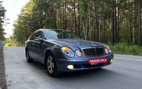 Mercedes-Benz E-Класс, 2003 год, 1 250 000 рублей, 3 фотография