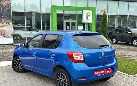 Renault Sandero II рестайлинг, 2016 год, 820 000 рублей, 3 фотография