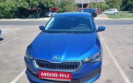 Skoda Rapid II, 2021 год, 1 530 000 рублей, 3 фотография