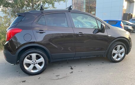 Opel Mokka I, 2014 год, 1 280 000 рублей, 2 фотография