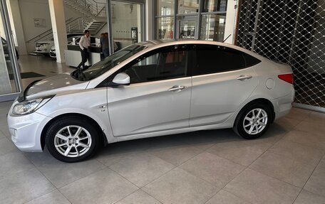 Hyundai Solaris II рестайлинг, 2011 год, 930 000 рублей, 3 фотография