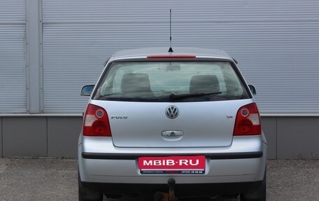 Volkswagen Polo IV рестайлинг, 2003 год, 375 000 рублей, 3 фотография