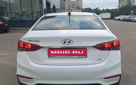 Hyundai Solaris II рестайлинг, 2018 год, 1 195 000 рублей, 3 фотография