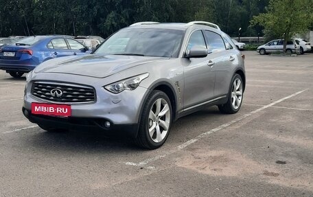 Infiniti FX II, 2010 год, 2 190 000 рублей, 2 фотография