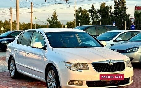 Skoda Superb III рестайлинг, 2012 год, 1 220 000 рублей, 2 фотография