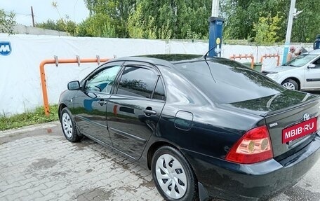 Toyota Corolla, 2004 год, 650 000 рублей, 1 фотография