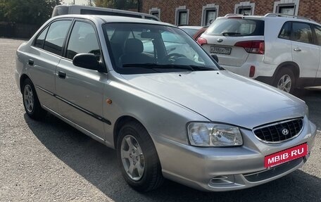 Hyundai Accent II, 2001 год, 320 000 рублей, 2 фотография