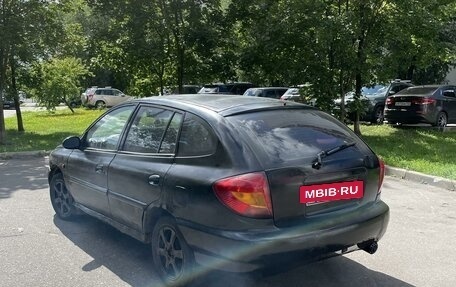 KIA Rio II, 2000 год, 125 000 рублей, 2 фотография