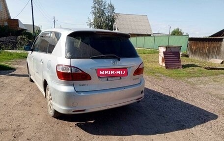 Toyota Ipsum II, 2004 год, 1 100 000 рублей, 2 фотография