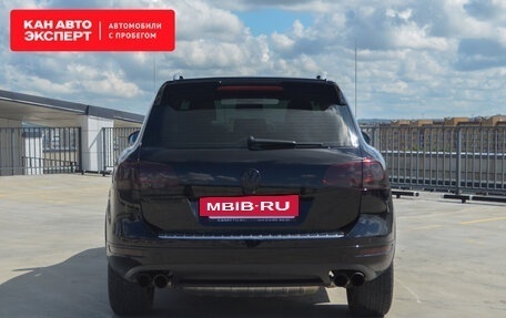 Volkswagen Touareg III, 2011 год, 2 475 000 рублей, 4 фотография