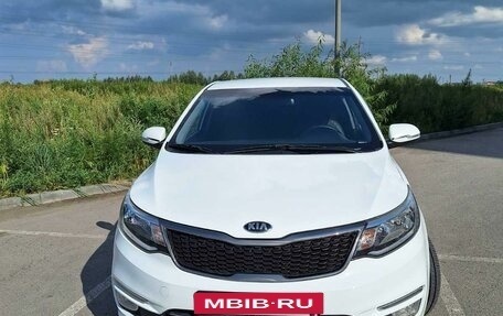 KIA Rio III рестайлинг, 2016 год, 1 050 000 рублей, 1 фотография